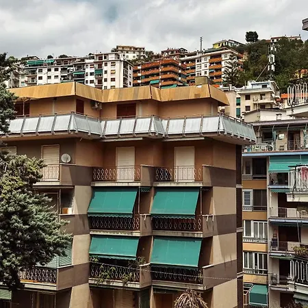 - A 10 Minuti A Piedi Dal Teatro Ariston Appartamento